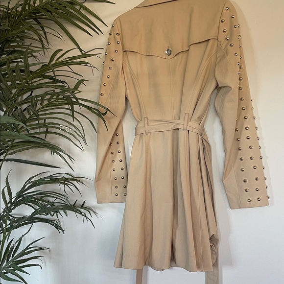 Bebe Studded Sleeve Double Breasted Belted Trench Coat - Tan/Beige - Picture 9 of 10